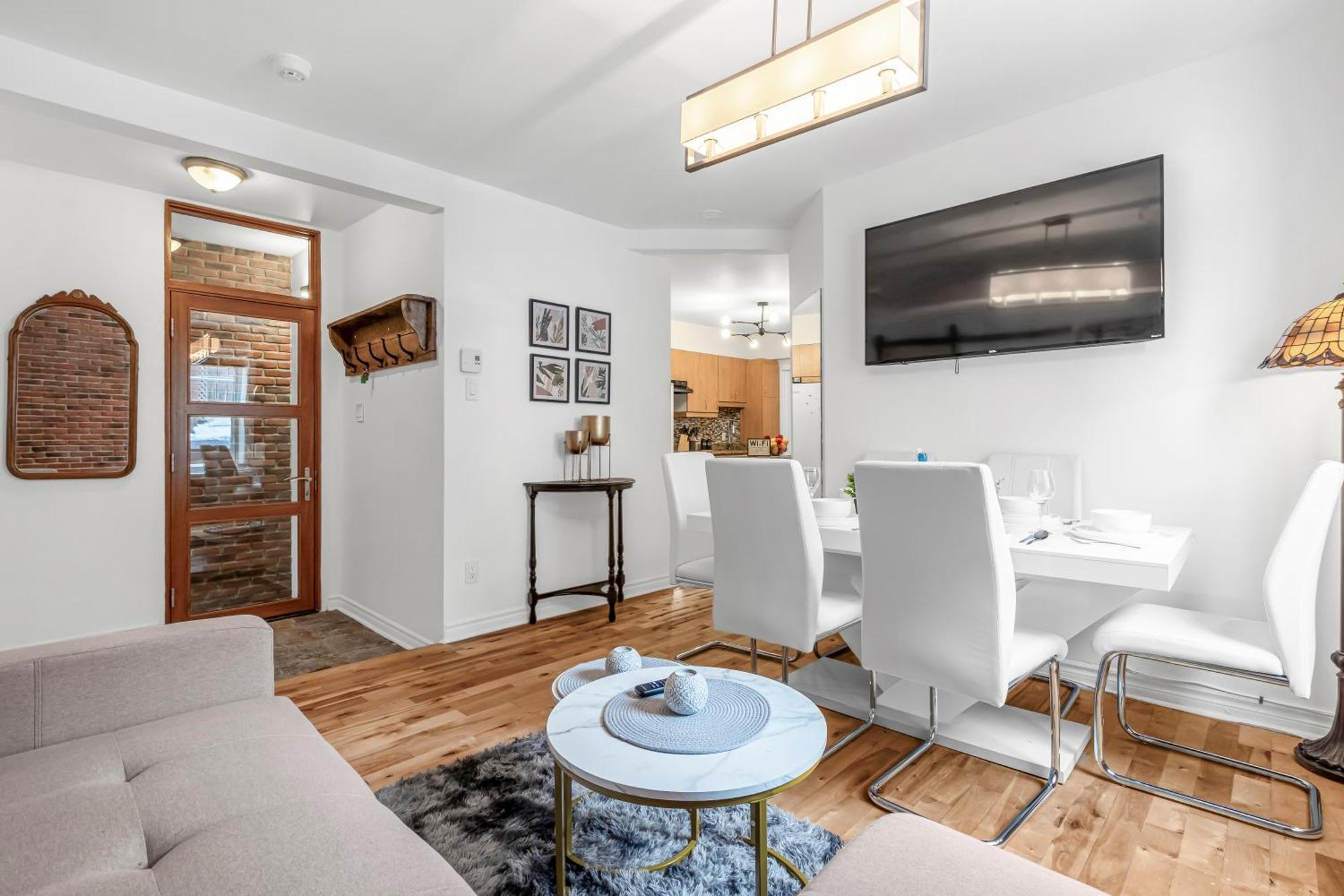 Beautiful 3-Bedrooms In Heart Of Plateau Mont-Royal Montreal Exterior foto